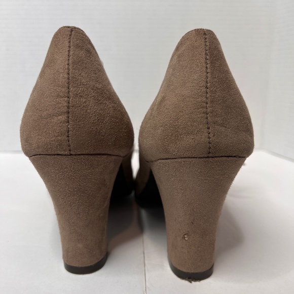 Aerosoles Nude MINOR‎ ROLE Mary Jane Style Lace Up Pumps Size 11 - Picture 3 of 12